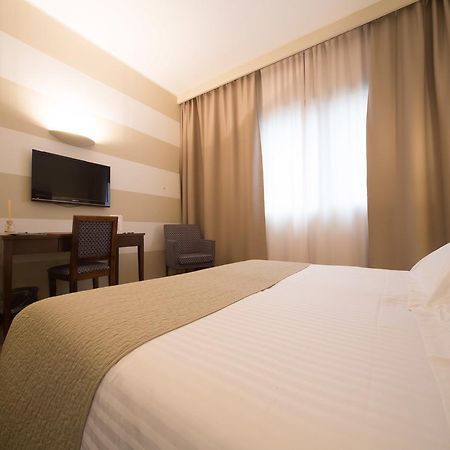 Hotel Motel Ascot Lissone Eksteriør bilde