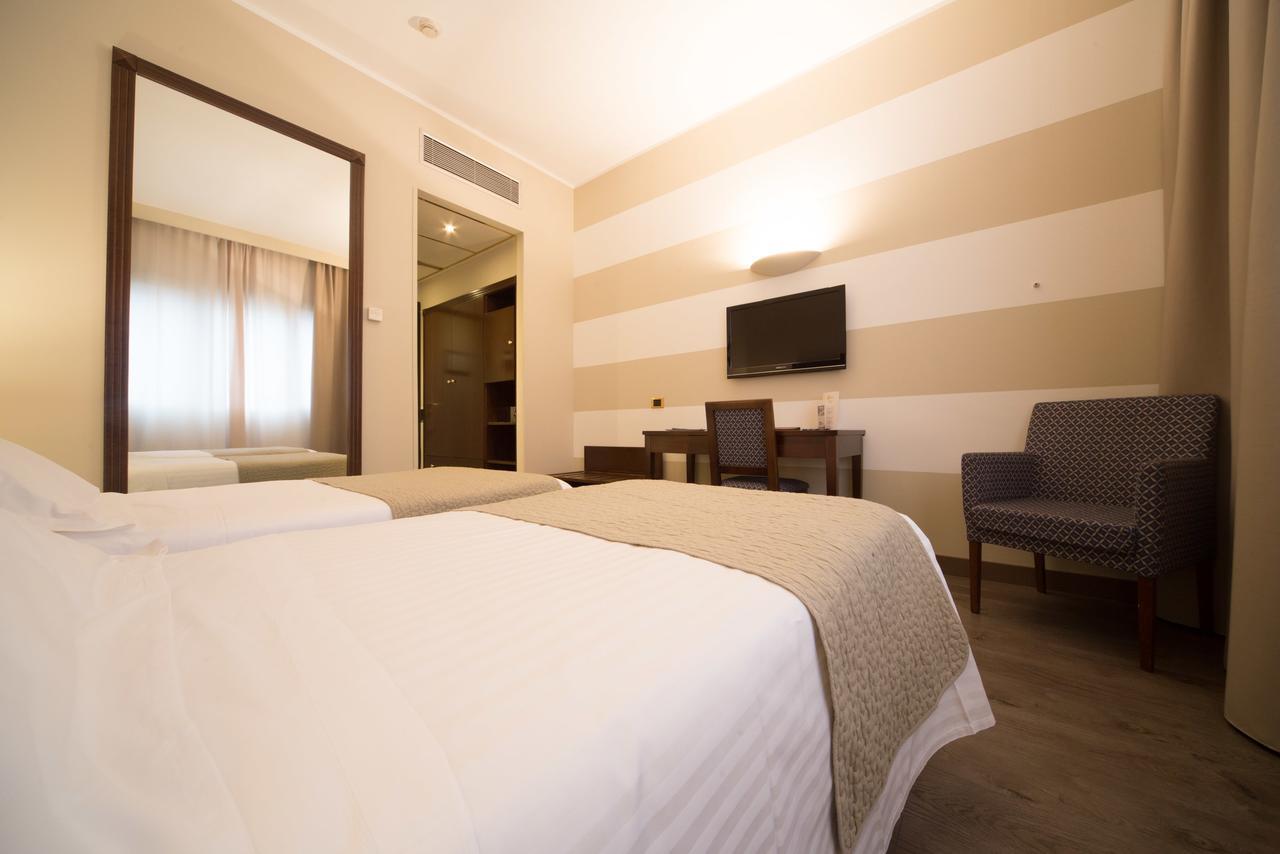 Hotel Motel Ascot Lissone Eksteriør bilde