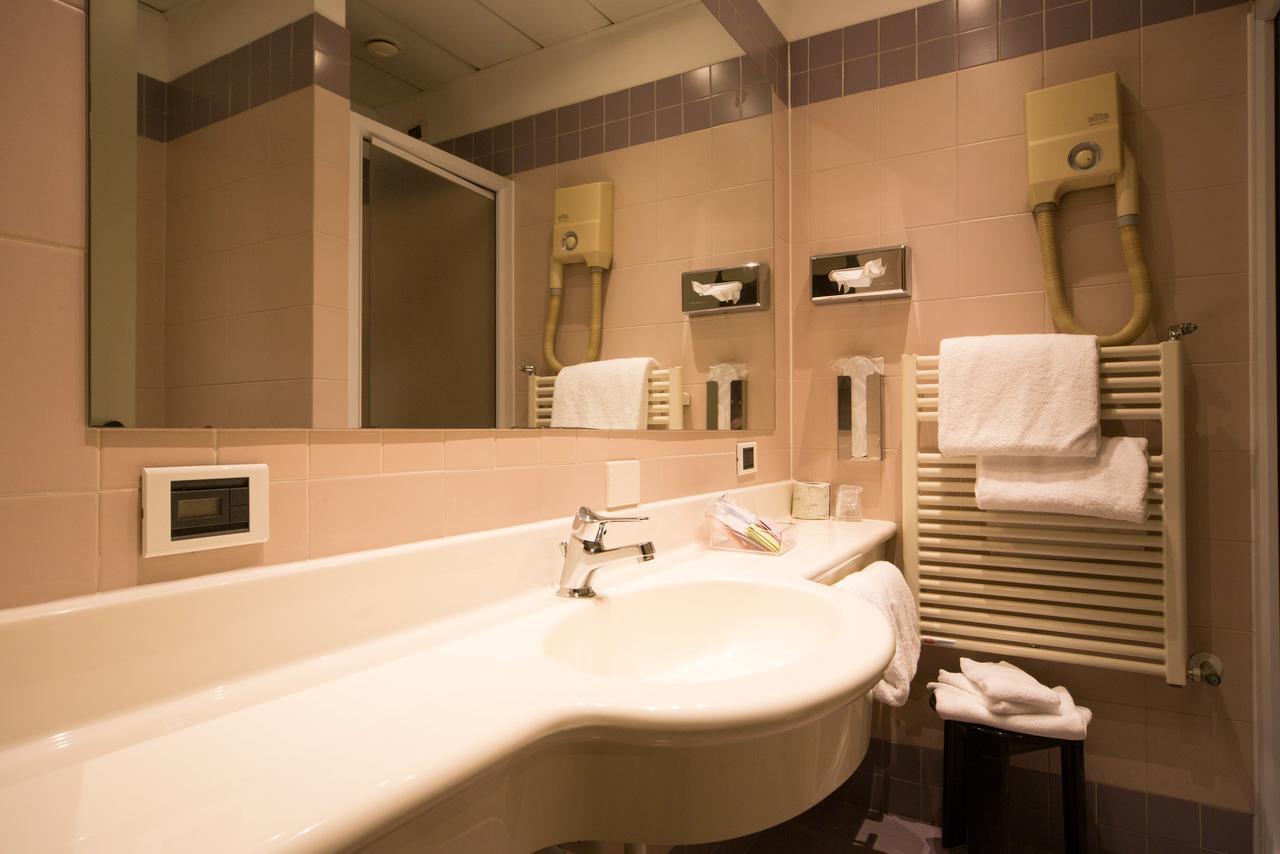 Hotel Motel Ascot Lissone Eksteriør bilde